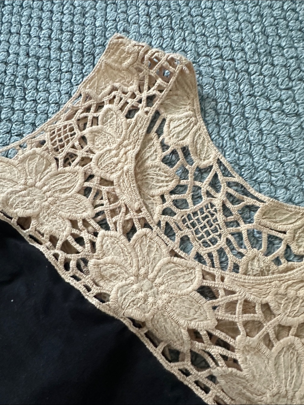 LOFT Dress - Picture 4 of 6